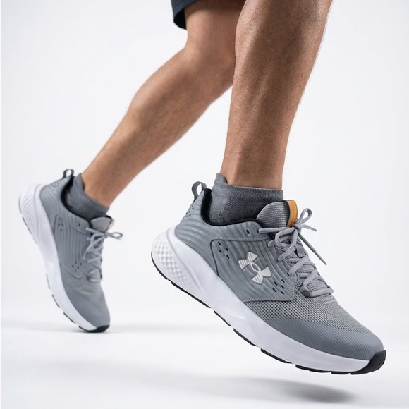 Under Armour Light Gray Running Shoes